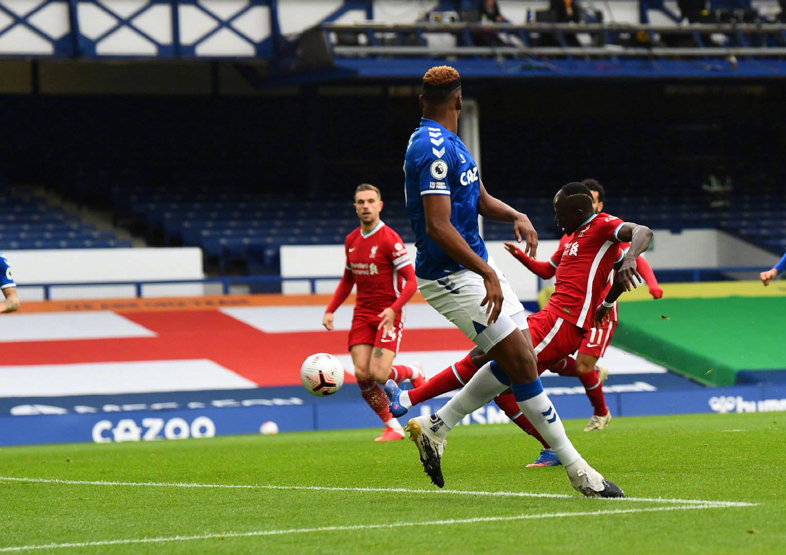 佩争取更多 佩争取更多